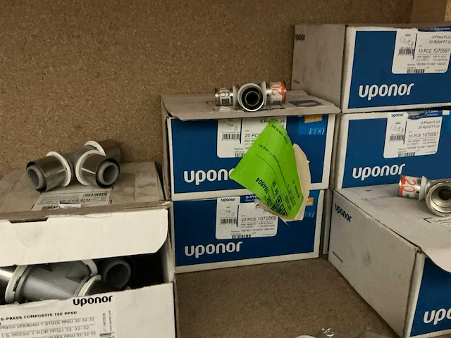 Uponor partij installatiemateriaal (152x) - afbeelding 10 van  11