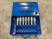 Uponor persbek (7x) - afbeelding 1 van  2