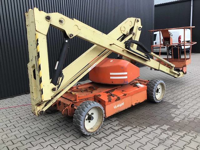 "upright" - ab38n - knik telescoophoogwerker - 2007 - afbeelding 8 van  33