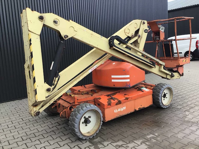 "upright" - ab38n - knik telescoophoogwerker - 2007 - afbeelding 23 van  33
