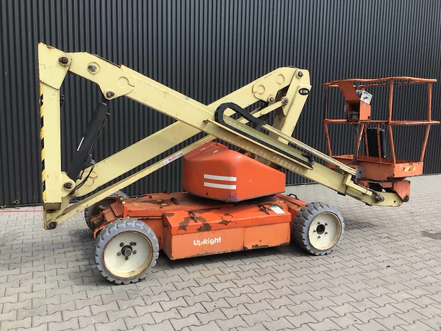 "upright" - ab38n - knik telescoophoogwerker - 2007 - afbeelding 30 van  33