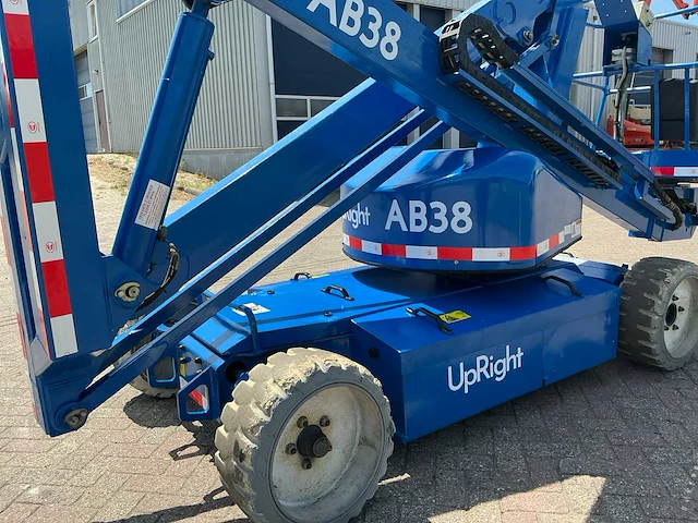 Upright ab38 hoogwerker - afbeelding 5 van  30