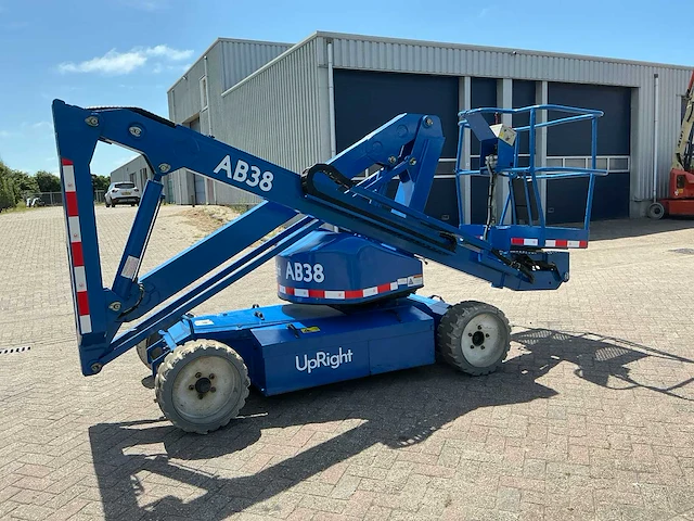Upright ab38 hoogwerker - afbeelding 25 van  30