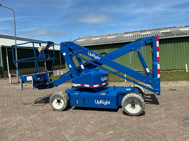 Upright ab38 hoogwerker - afbeelding 28 van  30
