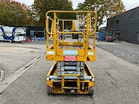 Upright elektrische schaarhoogwerker - afbeelding 15 van  19