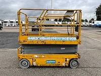 Upright elektrische schaarhoogwerker - afbeelding 17 van  19