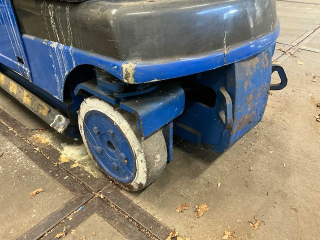 Upright mb20 hoogwerker - afbeelding 5 van  25