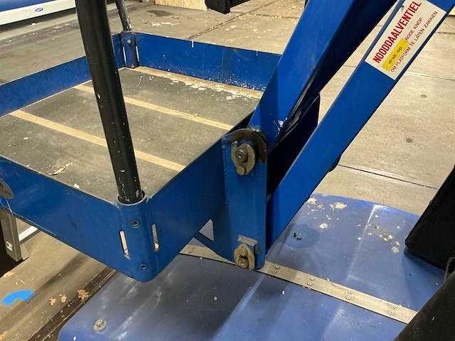 Upright mb20 hoogwerker - afbeelding 13 van  25