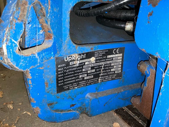 Upright mb20 hoogwerker - afbeelding 17 van  25