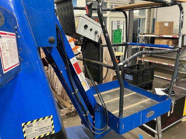 Upright mb20 hoogwerker - afbeelding 20 van  25