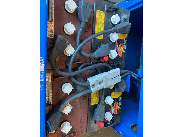 Upright tm-12 hoogwerker - afbeelding 5 van  15