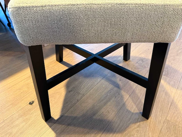 Urban sofa mulberry sand eetkamerstoel - afbeelding 3 van  6