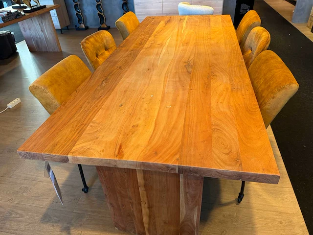 Urban sofa rocco eetkamertafel 240cm - afbeelding 3 van  5