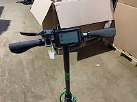 Urbmob kick&go elektrische step - afbeelding 3 van  7