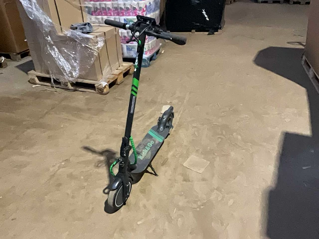 Urbmob kick&go elektrische step - afbeelding 7 van  7