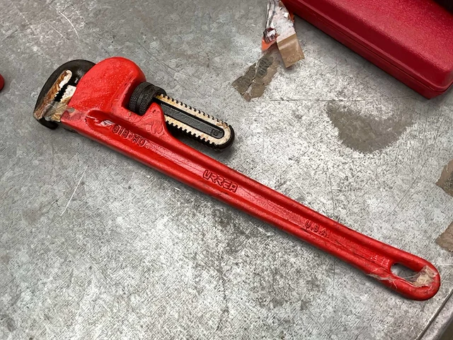 Urrea 18” pijptang - afbeelding 1 van  2