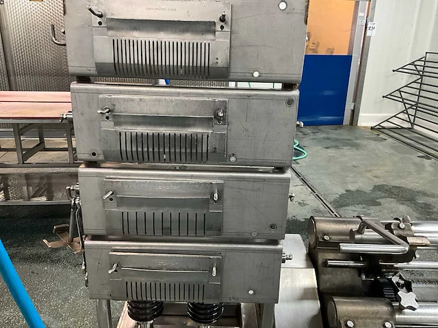 Urschel - 1995 - g-a - rvs blokjes snijmachine - afbeelding 13 van  13