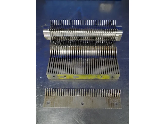 Urschel - afbeelding 2 van  7