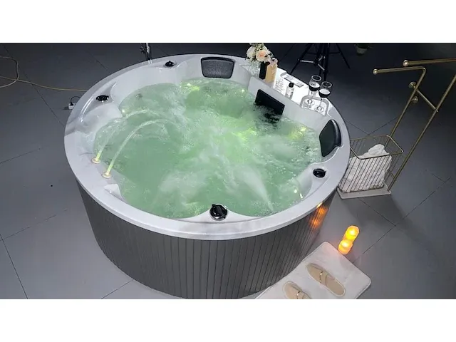 Usa balboa 6 persoons jacuzzi - afbeelding 6 van  7