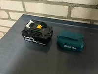 Usb oplader met 5ah makita 18v accu - afbeelding 1 van  2
