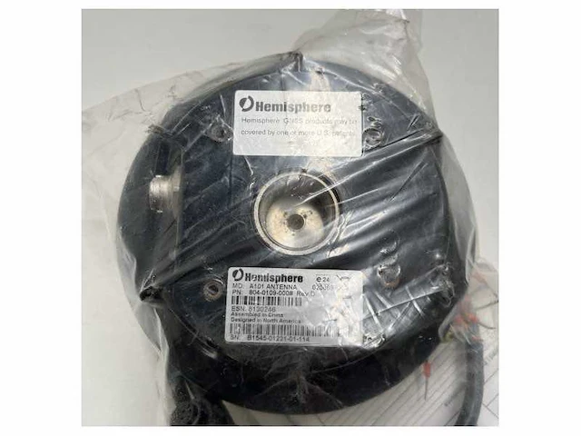 Used hemishere gps antenna smart crescent a101 - afbeelding 2 van  5