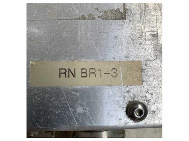 Used regen nautic spm218-143-3 145 kw electric marine inboard engine - afbeelding 9 van  9