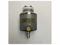 Used vetus htp30s hydraulic manual helm pump 30 cc - afbeelding 3 van  5