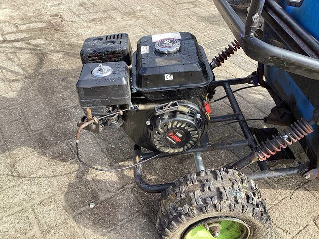 Utv - afbeelding 4 van  8