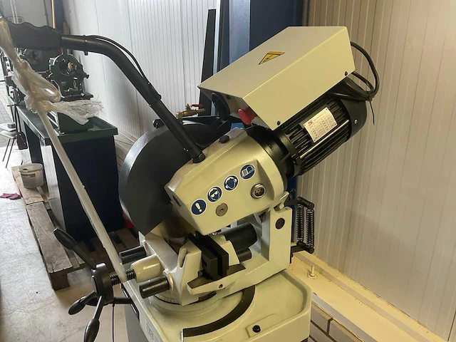 Uwm - 315 - mitre sawing machine - afbeelding 5 van  6