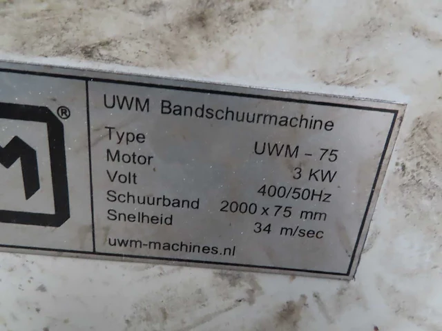 Uwm - 75 - bandschuurmachine - afbeelding 3 van  3