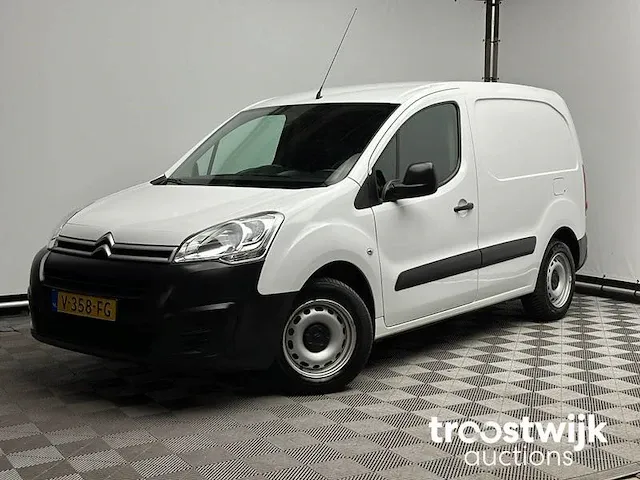 V-358-fg - afbeelding 1 van  17