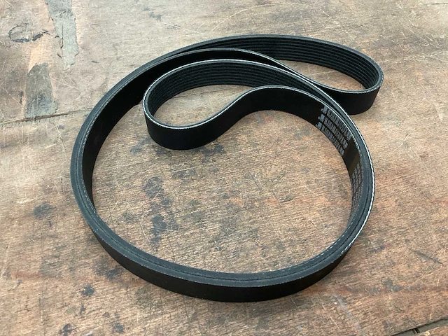 V-belt (4x) - afbeelding 1 van  4