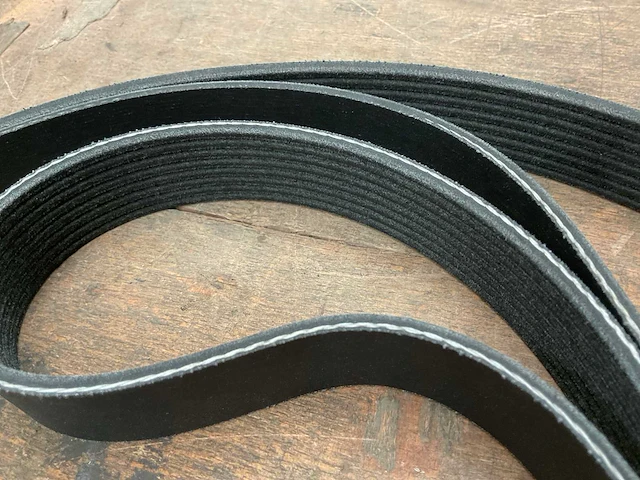 V-belt (4x) - afbeelding 3 van  4