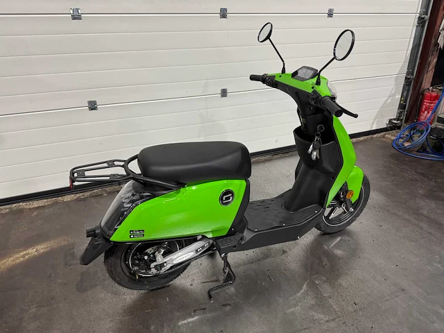 V moto super soco cux e-scooter - afbeelding 3 van  20