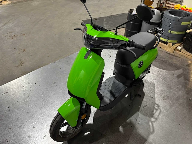 V moto super soco cux e-scooter - afbeelding 4 van  20
