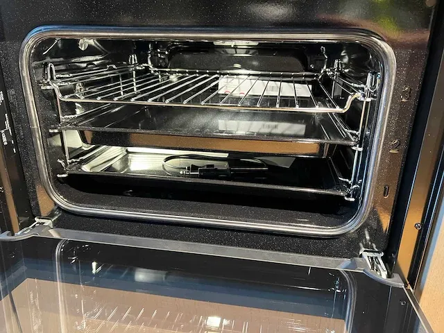 V-zug - c6t-21050 - oven (c) - afbeelding 2 van  3