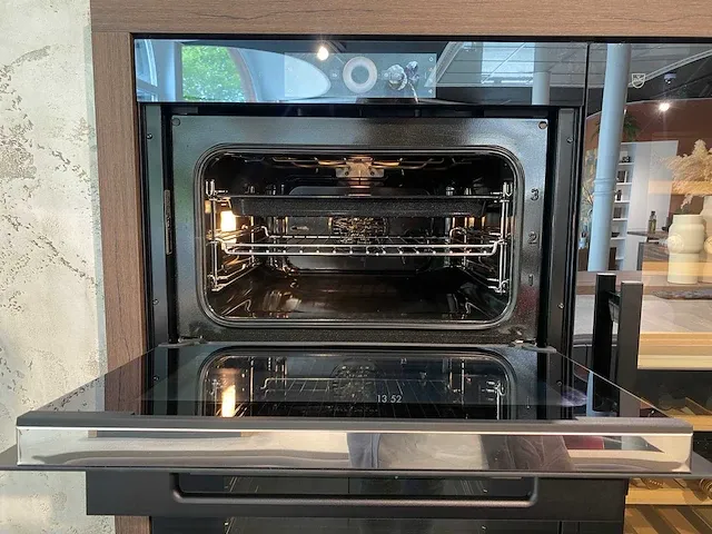 V-zug - combair v2000 - oven (c) - afbeelding 2 van  2