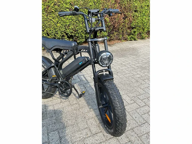 V20 fatbike - afbeelding 16 van  22