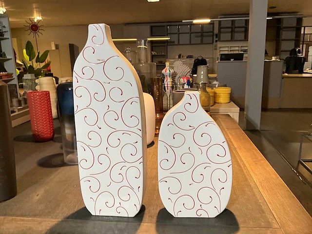 Vaas 2 maten (2x) - afbeelding 1 van  5