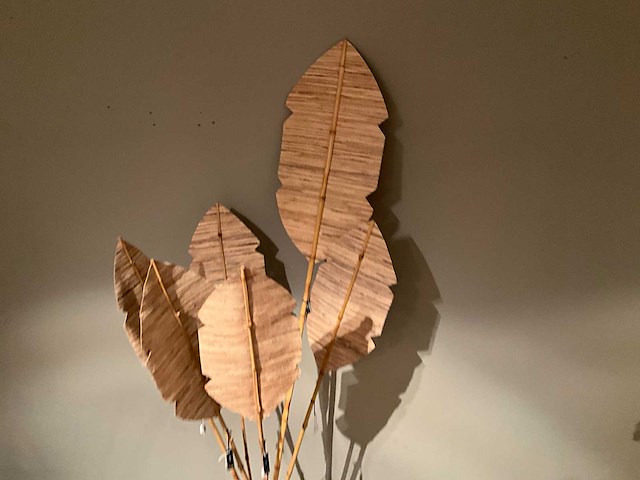 Vaas met decoratie - afbeelding 3 van  4