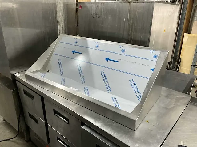 Vaatwaskorven wandschap - afbeelding 1 van  3