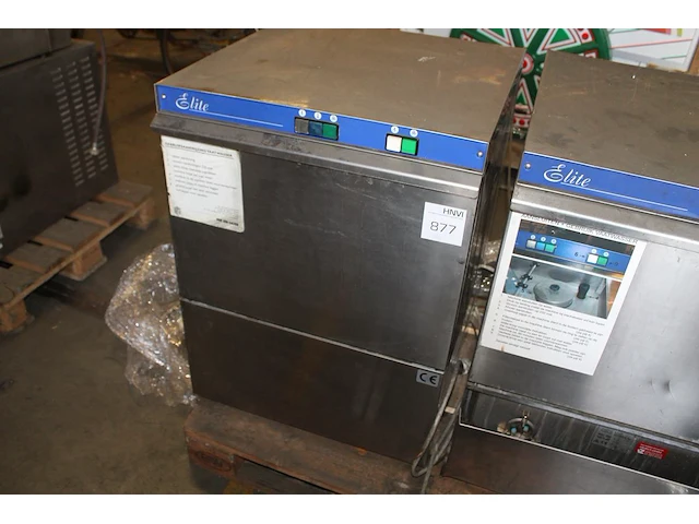 Vaatwasmachine elite. afmeting 60 x 60 x 82 cm. - afbeelding 1 van  2