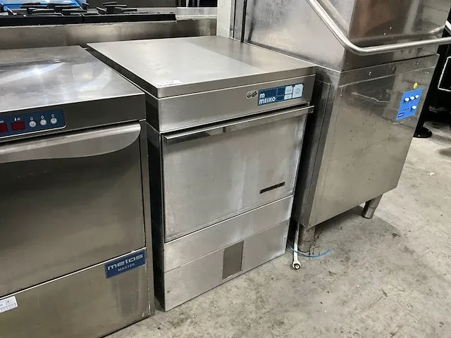 Vaatwasmachine - afbeelding 1 van  4