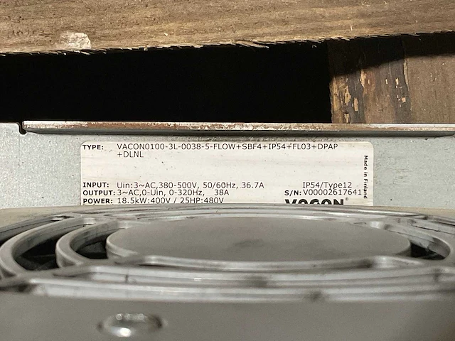 Vacon flow 0100-3l-0038-5 frequentieregelaar - afbeelding 3 van  3