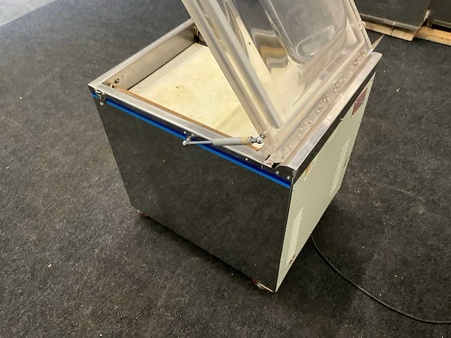 Vacuumeer machine - afbeelding 6 van  6