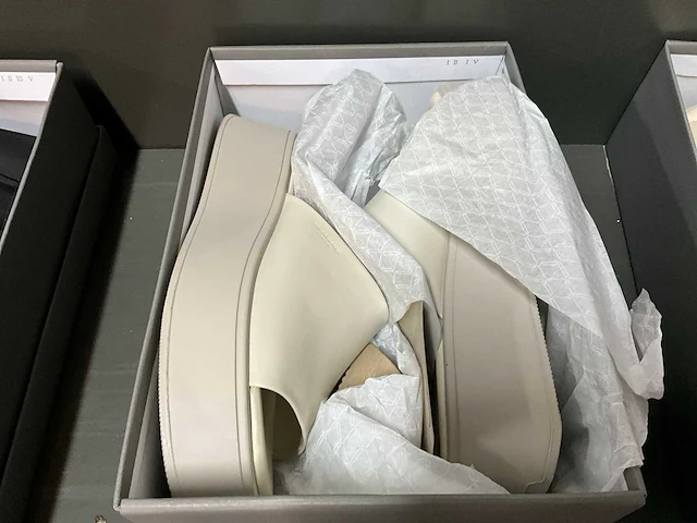 Vagabond damesschoenen (maat 39) (2x) - afbeelding 5 van  5