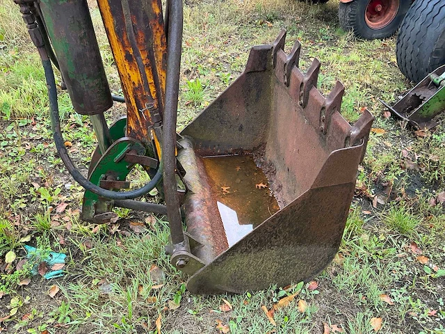 Vaia car 12r banden (aftakas)graafmachine - afbeelding 10 van  32