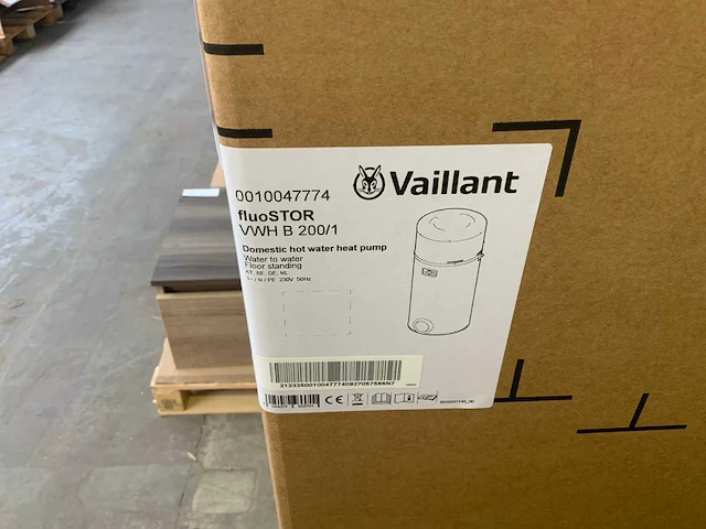 Vaillant fluostor vwh b200/1 warmtepompboiler - afbeelding 4 van  4