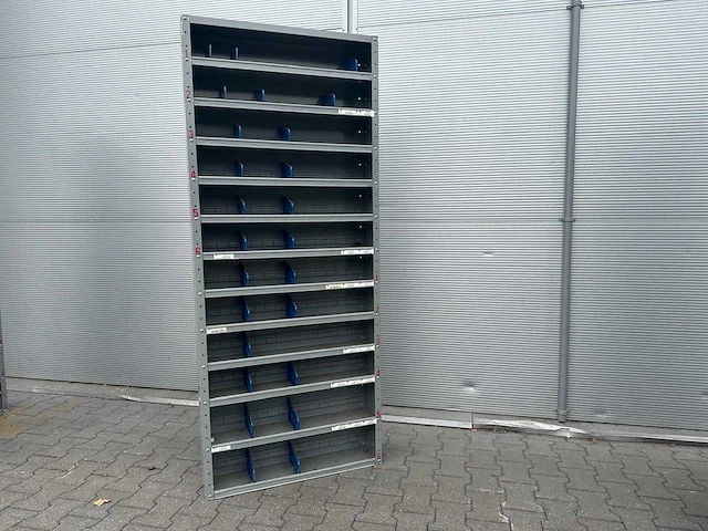 Vakkenkast 12 lagen - afbeelding 1 van  2