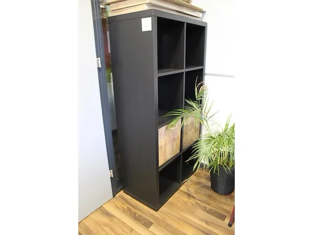 Vakkenkast ikea 79x39x143cm. exclusief inhoud - afbeelding 2 van  2